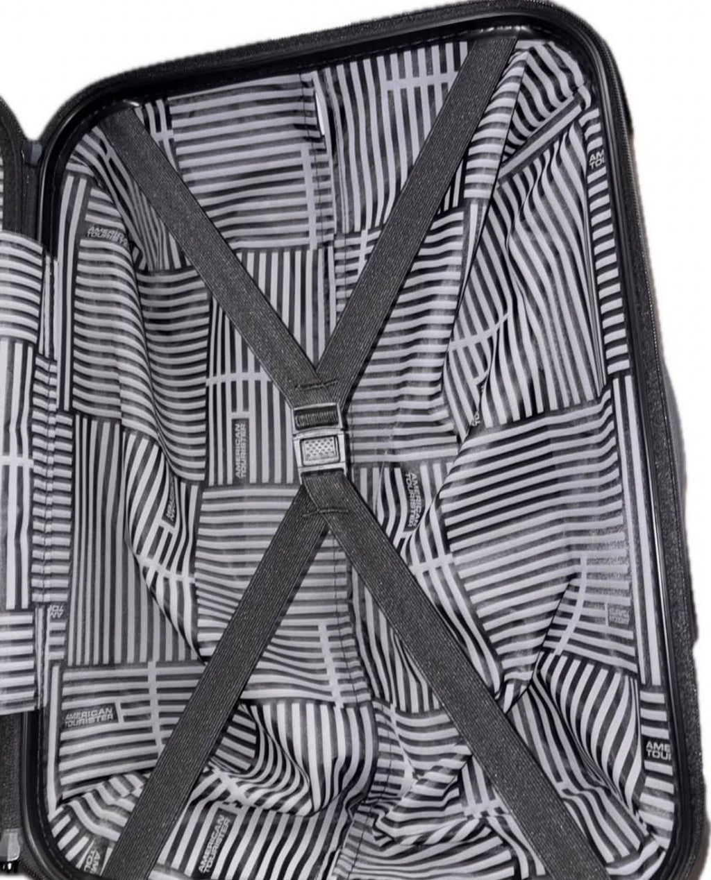 Maleta American Tourister Carry-On ‘CHEKERED’ 3 COLORES